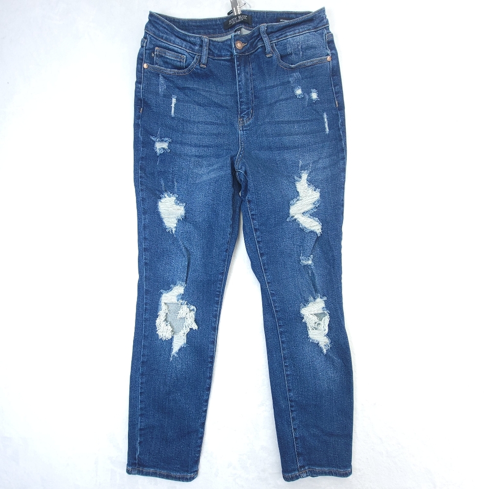 Judy Blue Women's Size 11/30 Inseam 27.5" Distressed Boyfriend Fit Jeans JB88220